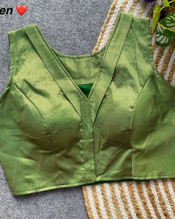 Naarira Jacquard V-Neck Blouses