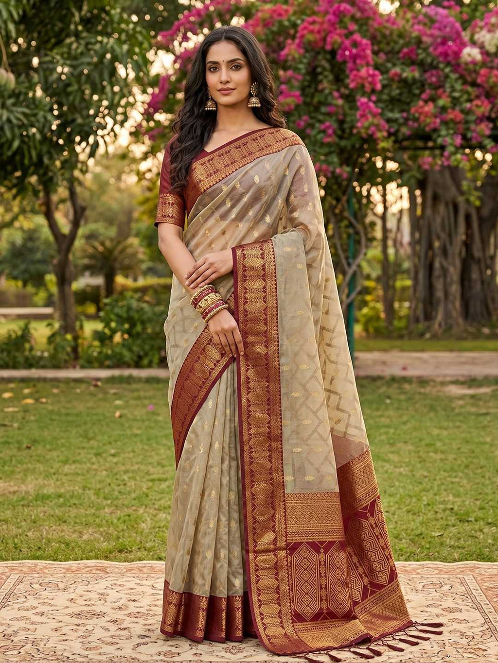 Naarira Soft Cotton Zari Saree for Women