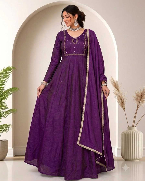 Naarira 35 Vichitra Silk Party Gown