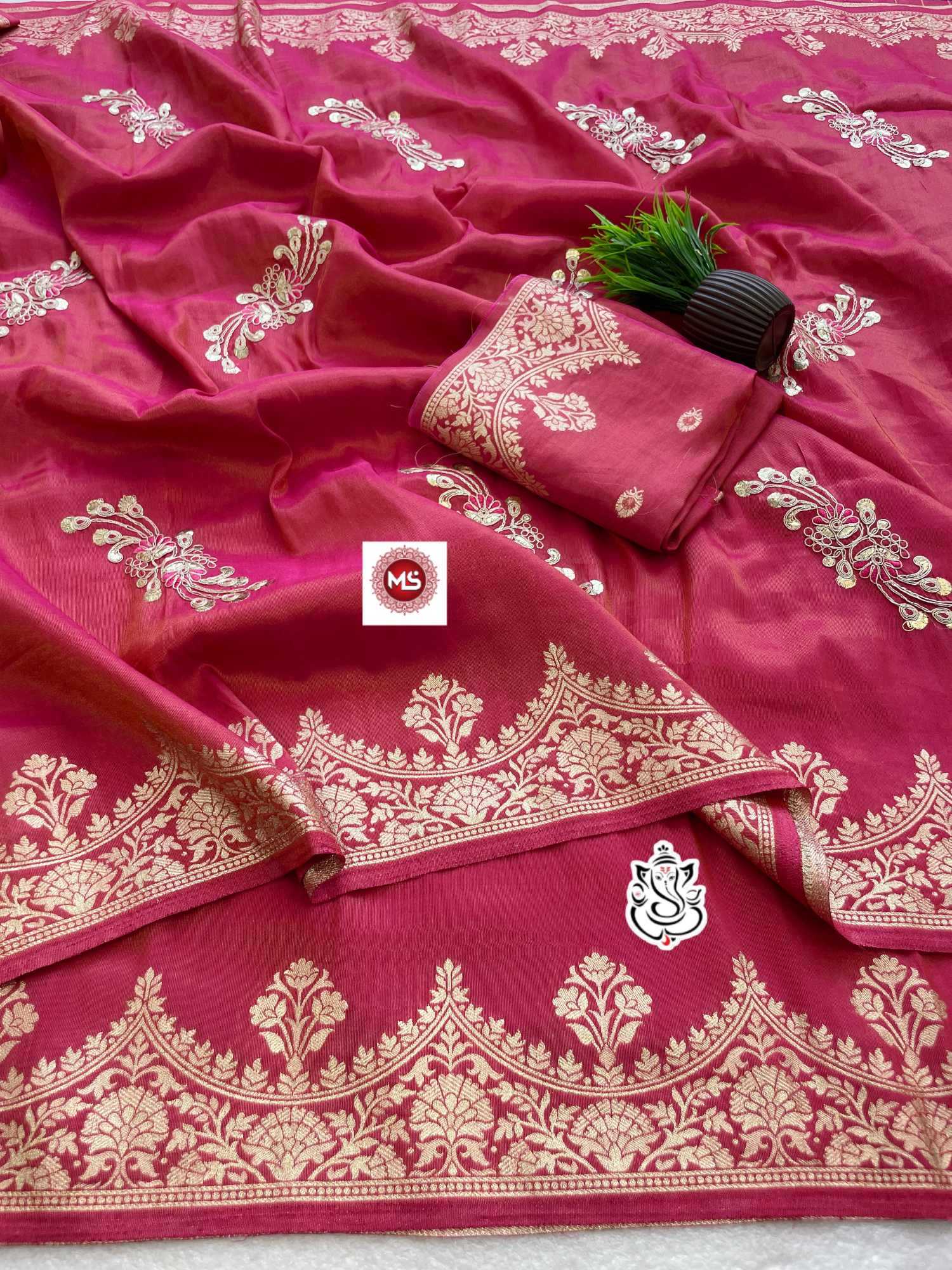 Naarira Archanika Viscose Tant Sarees
