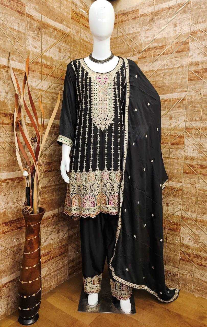 Naarira Chinon Embroidery Suit