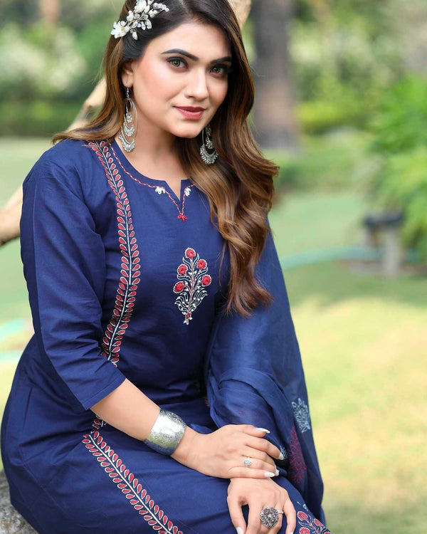 Naarira Cotton Designer Kurtis - alternate view