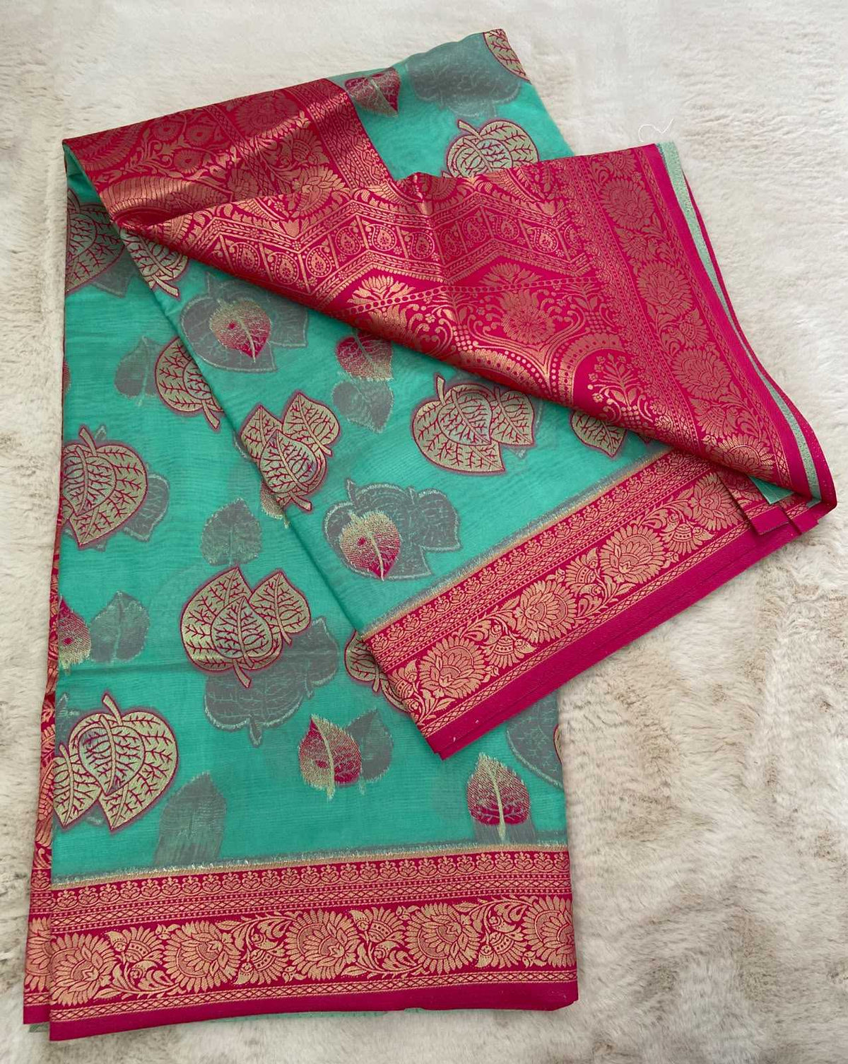 Naarira KESH140 Aadya Organza Designer Sarees