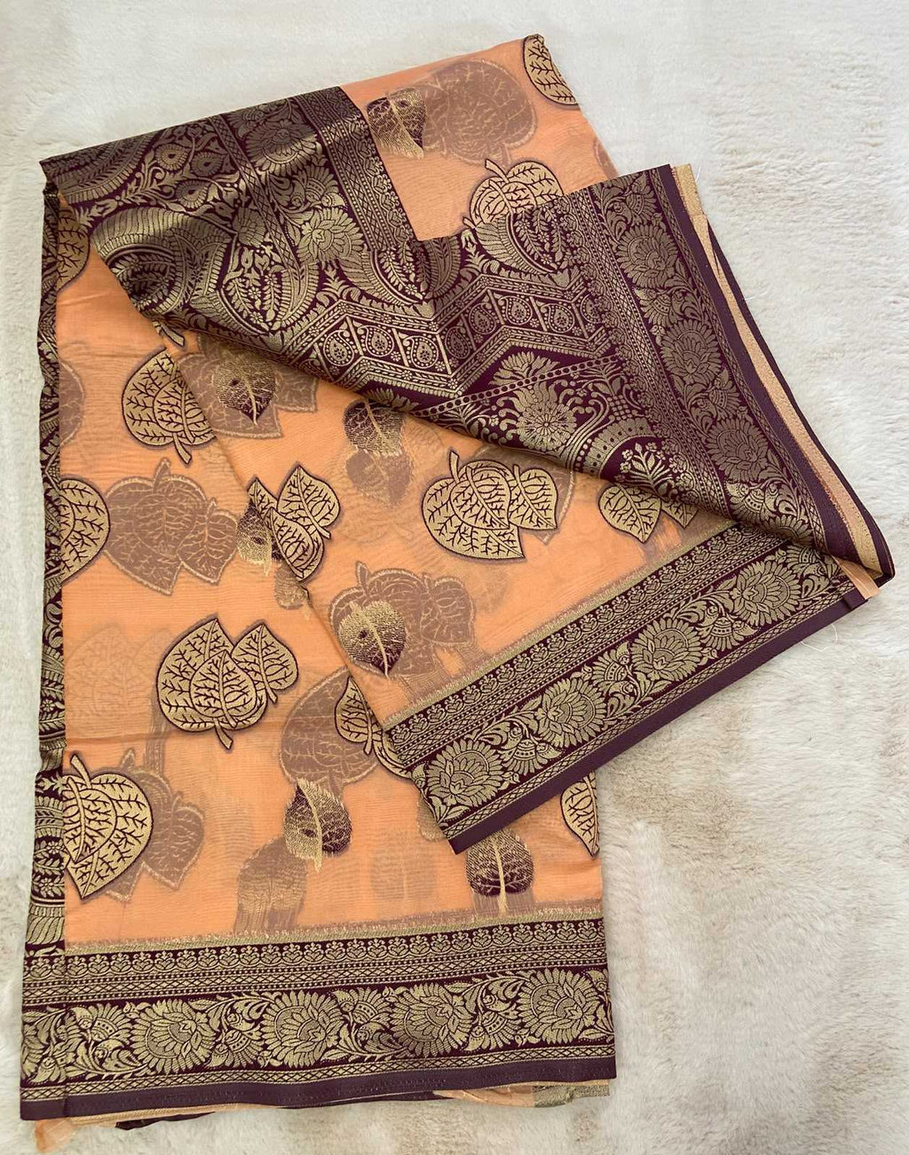 Naarira KESH140 Aadya Organza Designer Sarees