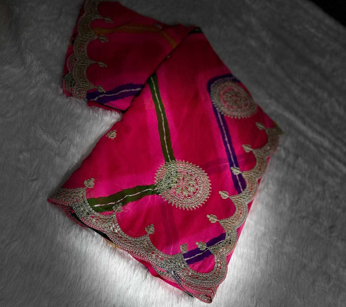 Naarira KESH140 Anandi Georgette Printed Sarees