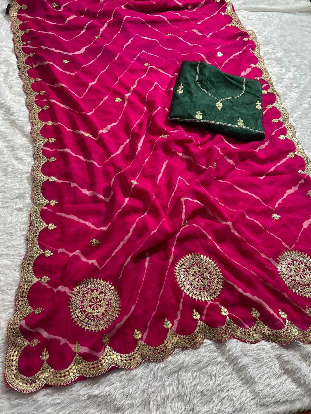 Naarira KESH140 Anandi Georgette Printed Sarees