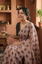 Naarira Navika Cotton Printed Sarees