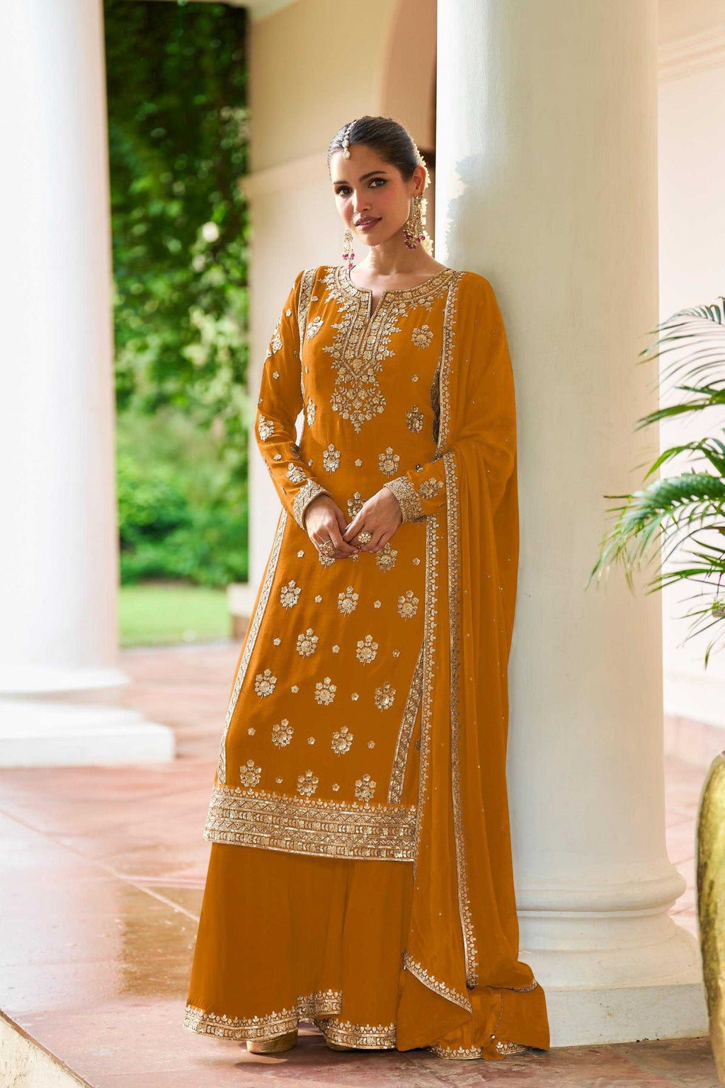 Naarira FARIDA Chinon Embroidery Suits