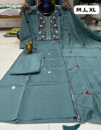 Naarira  Tasim Maslin Festive Kurtis