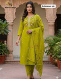 Naarira  Tasim Maslin Festive Kurtis