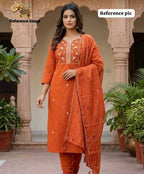 Naarira  Tasim Maslin Festive Kurtis