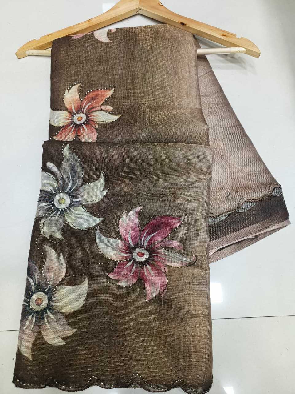 Naarira Kitty Cotton Saree for Women
