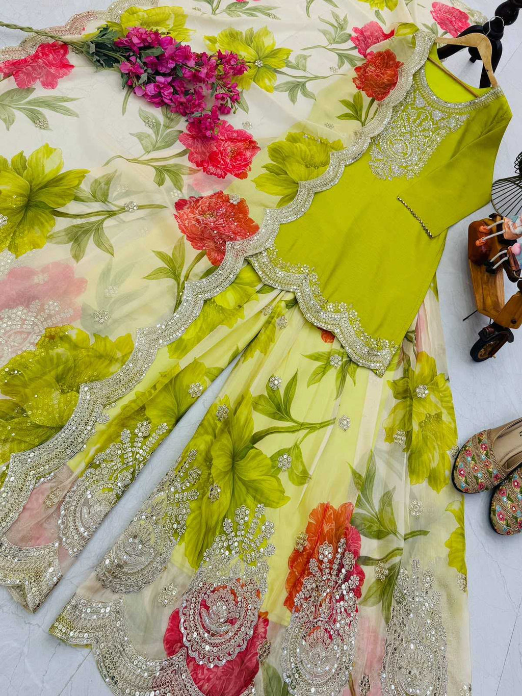 Naarira KESH158 8011 Chinon Embroidery Suit