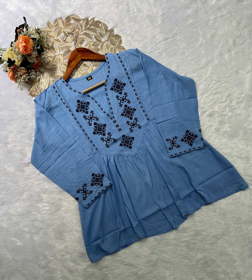 Naarira KESH160 2608 Pure Rayon Designer Kurti