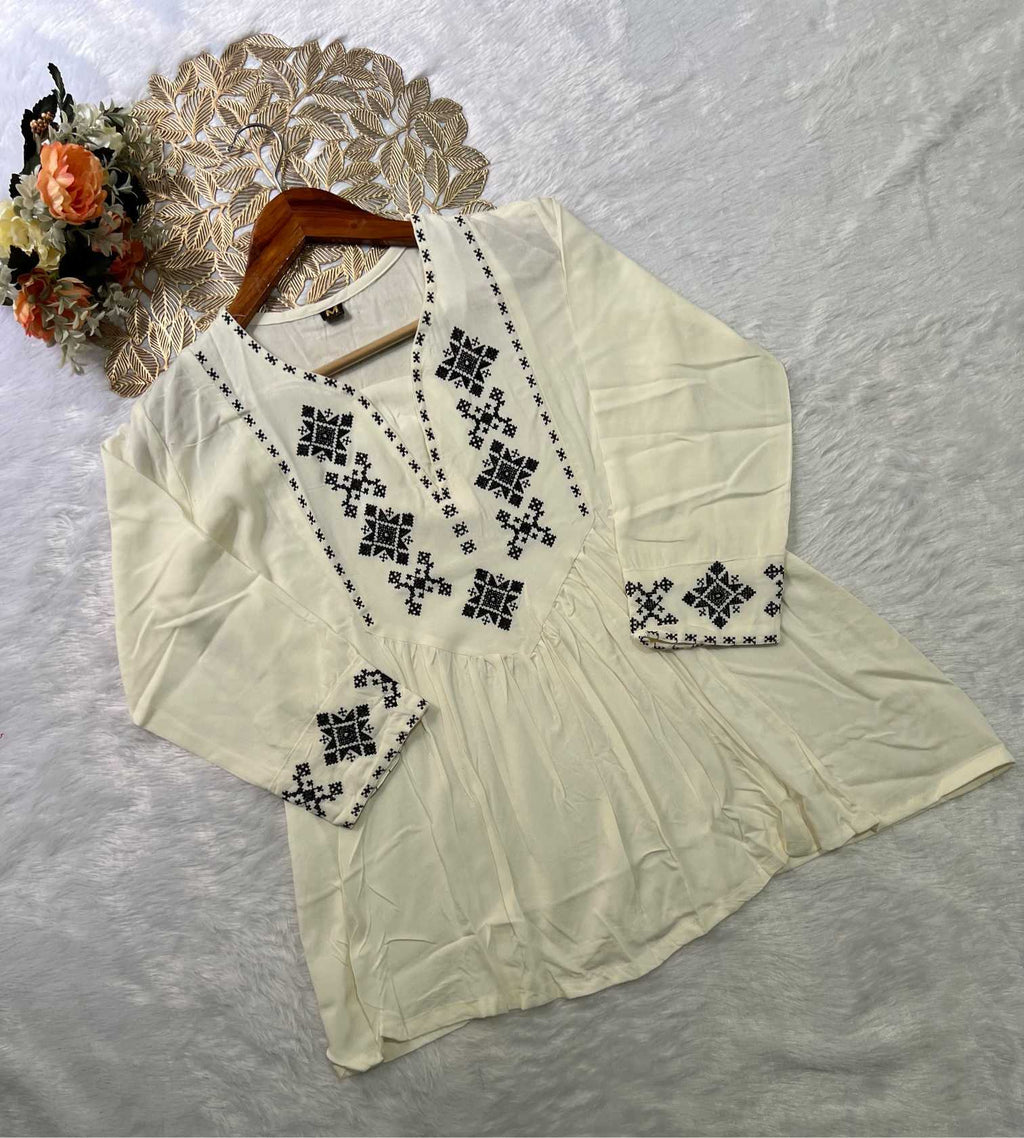 Naarira KESH160 2608 Pure Rayon Designer Kurti
