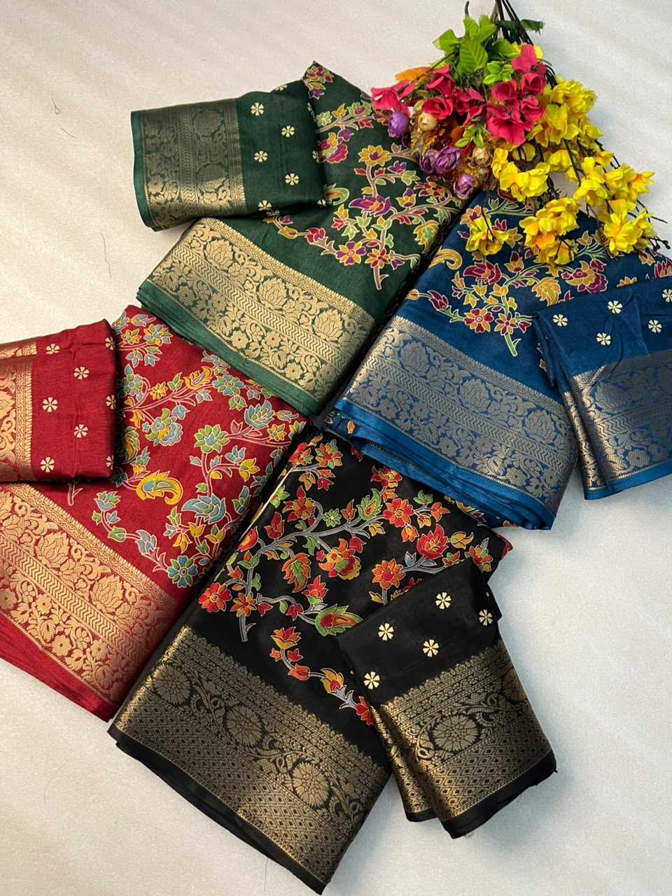 Naarira  jequ Dola Silk Designer Sarees