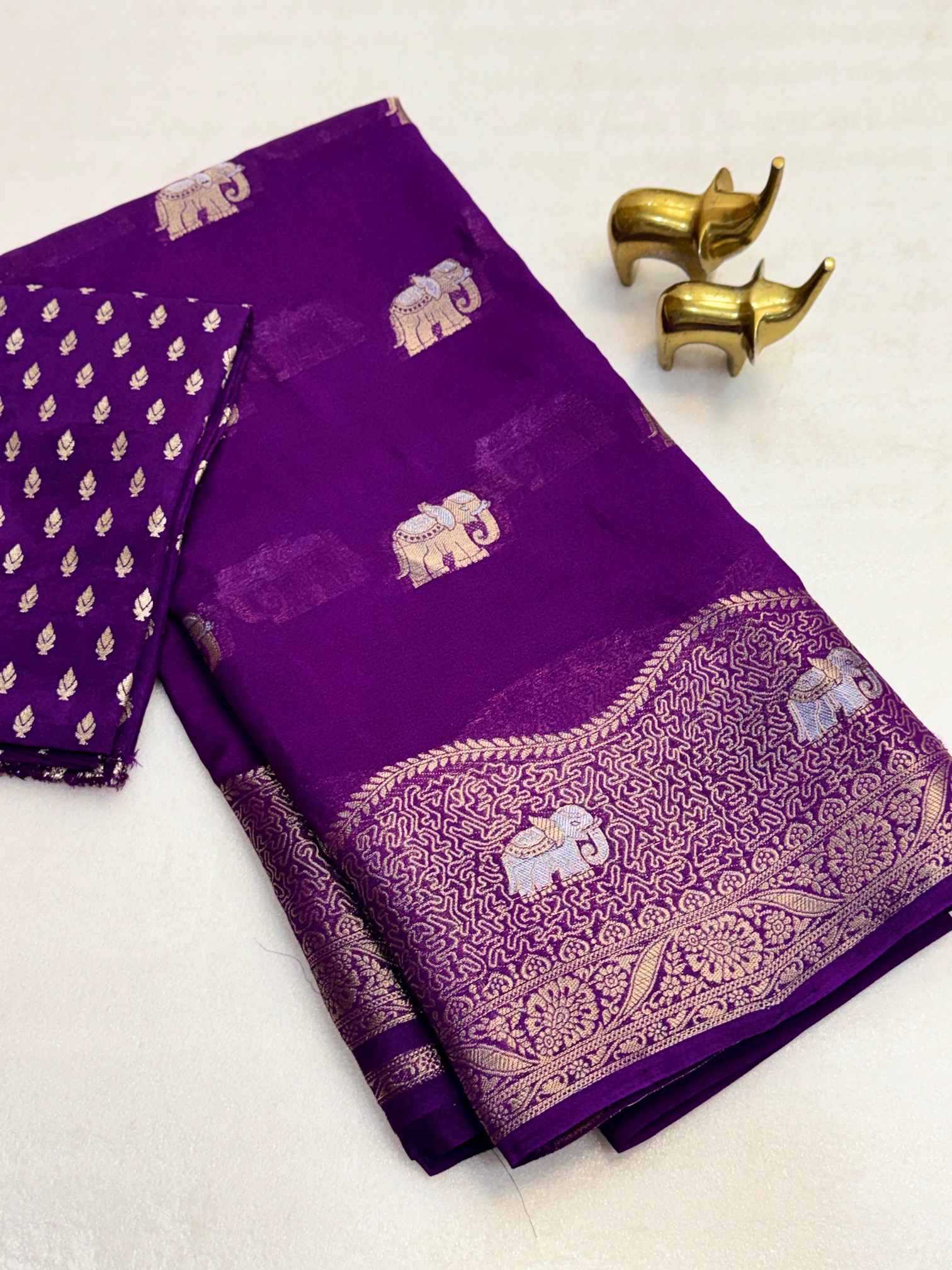 Naarira Devyani Soft Silk Sarees