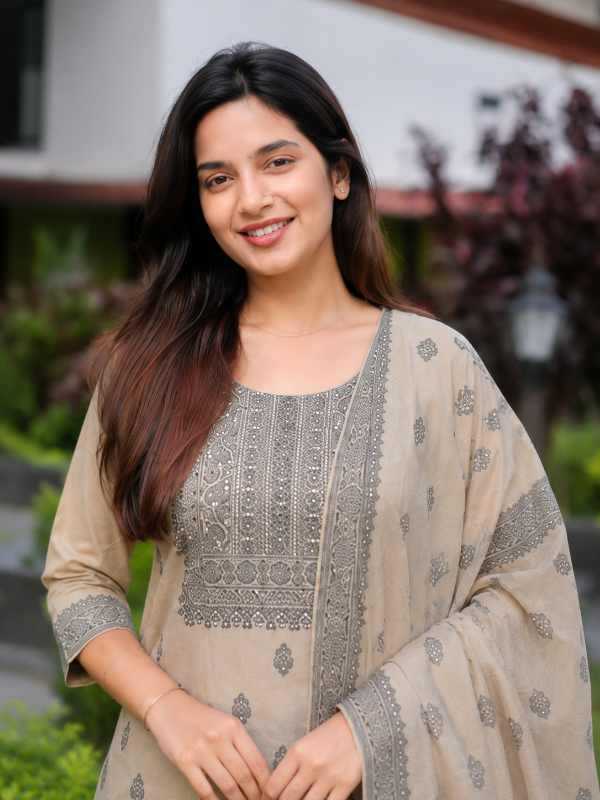 Naarira Cotton Party Wear Kurti