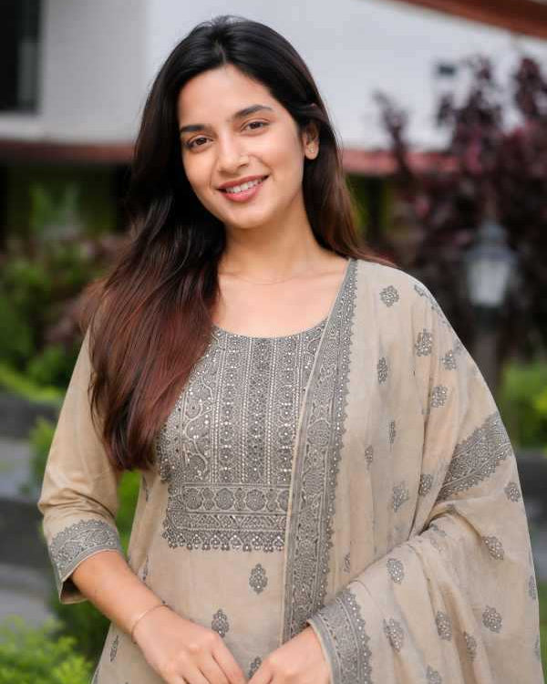 Naarira Ekanika Cotton Designer Kurti - alternate view