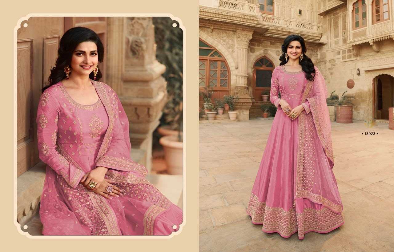 Naarira Kaseesh Parimahal Silk Embroidery Gowns