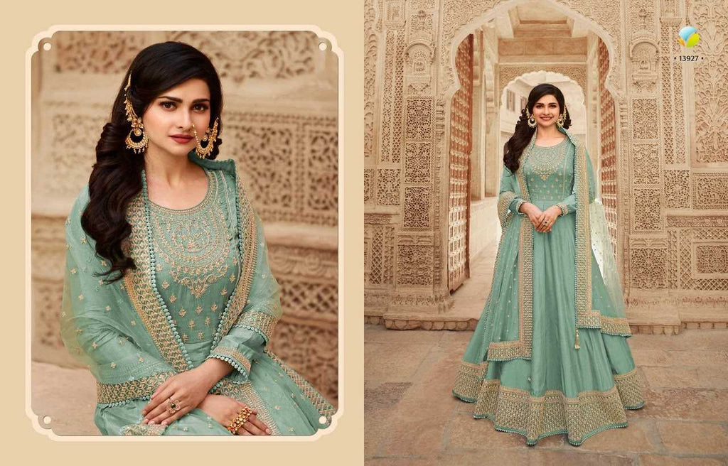 Naarira Kaseesh Parimahal Silk Embroidery Gowns