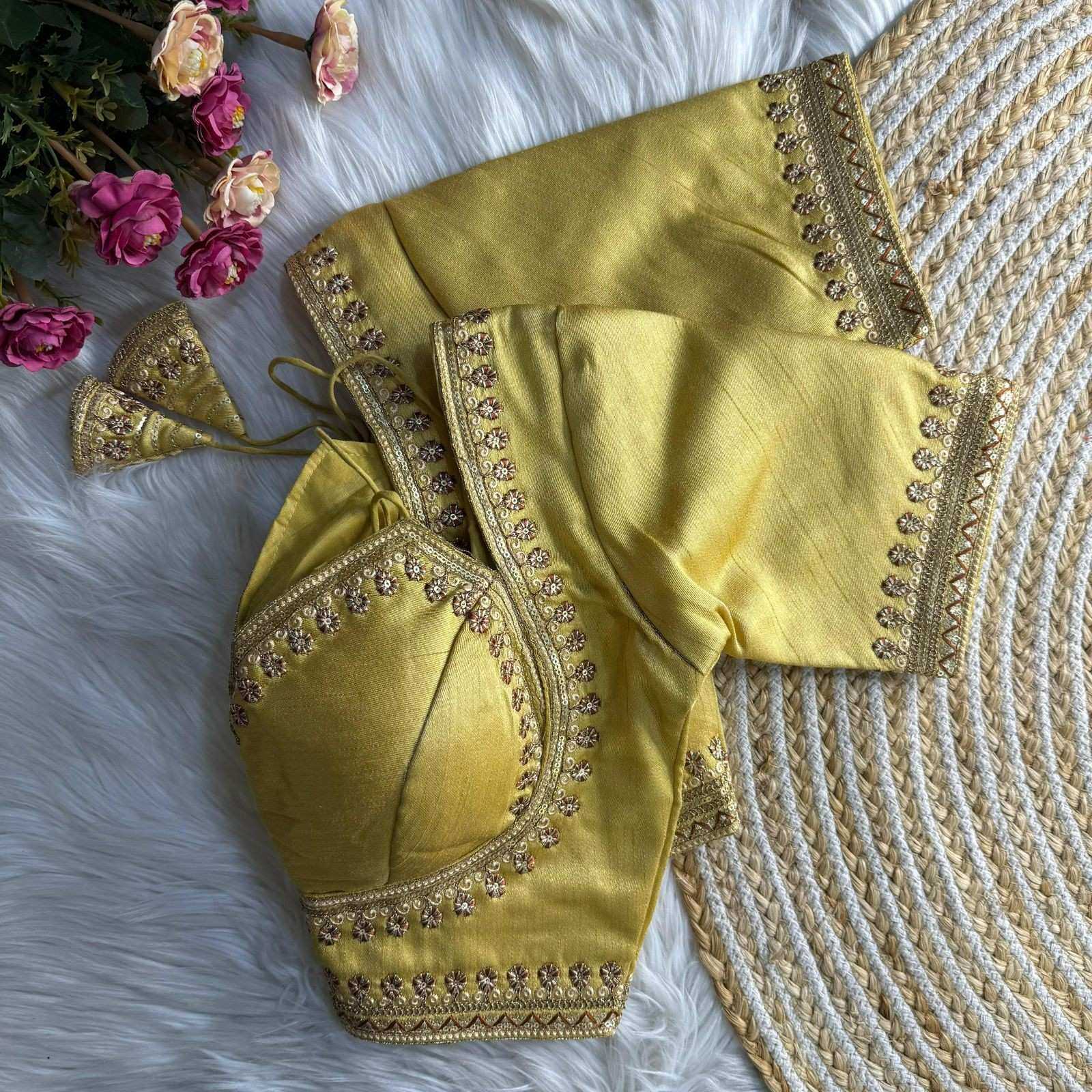 Naarira Chikanwork Cambric Blouse