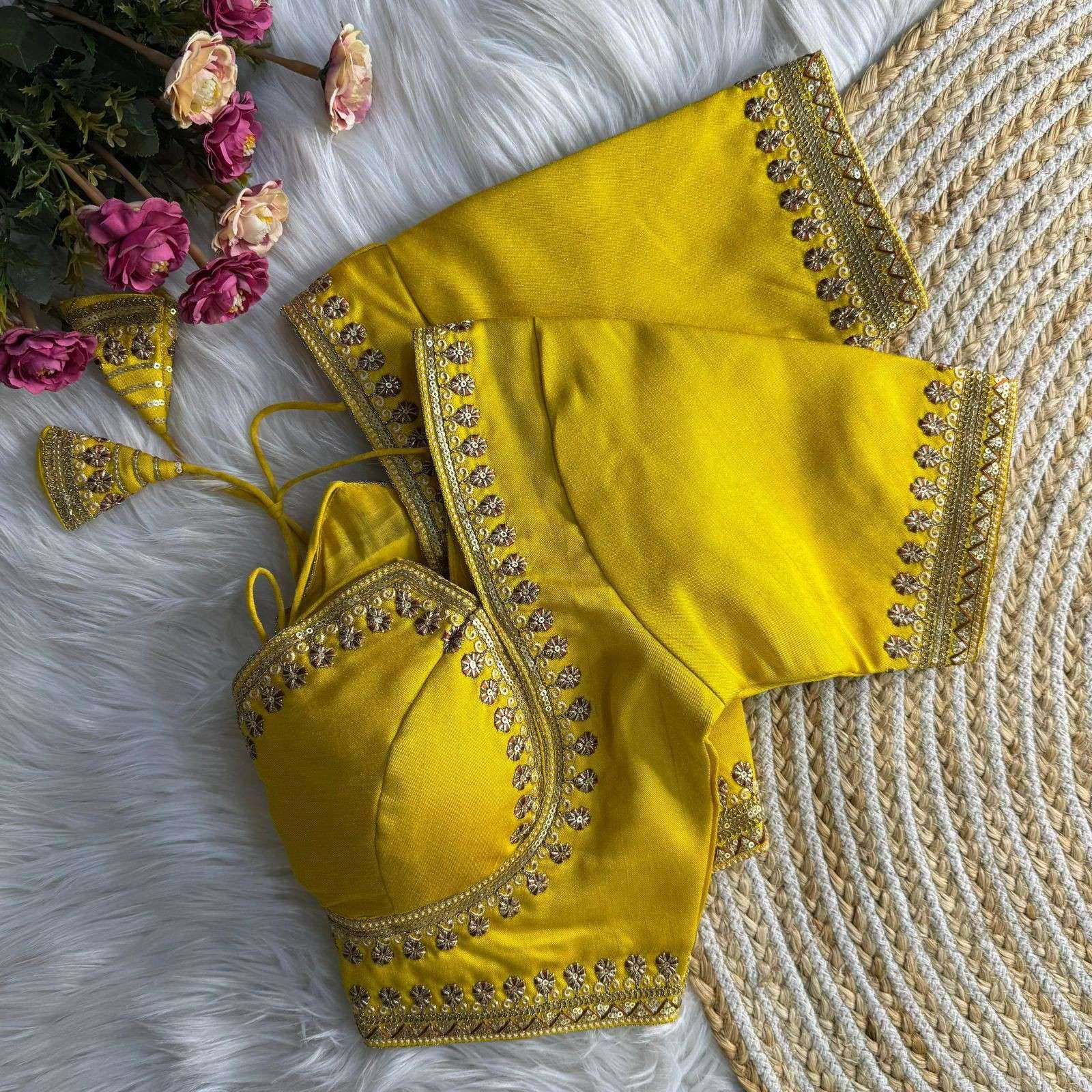 Naarira Chikanwork Cambric Blouse