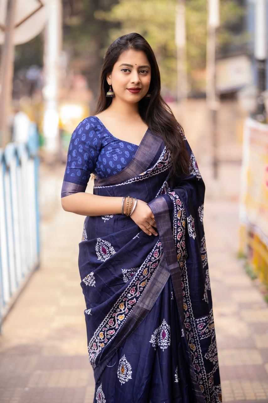 Naarira Soft Silk Fancy Sarees