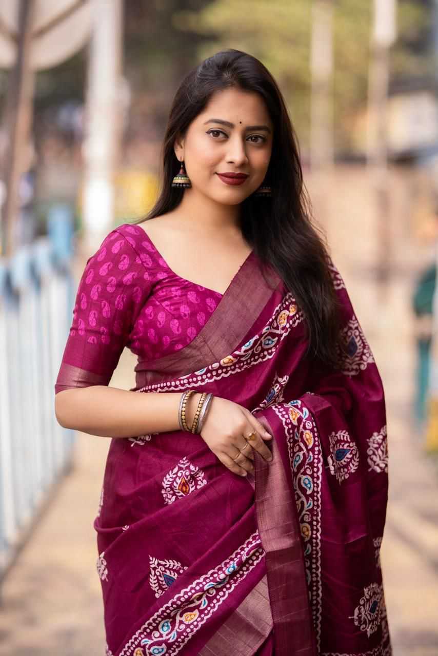 Naarira Soft Silk Fancy Sarees