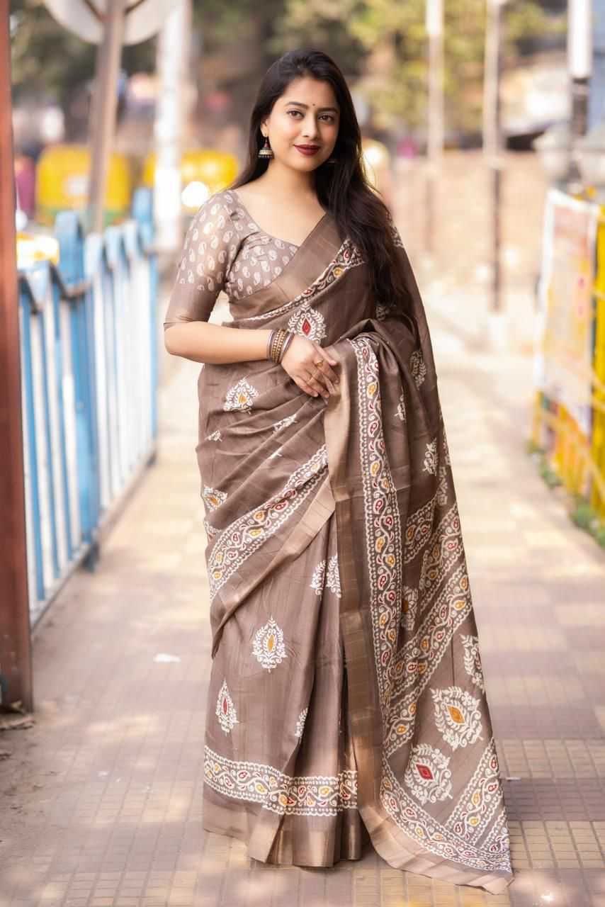 Naarira Soft Silk Fancy Sarees
