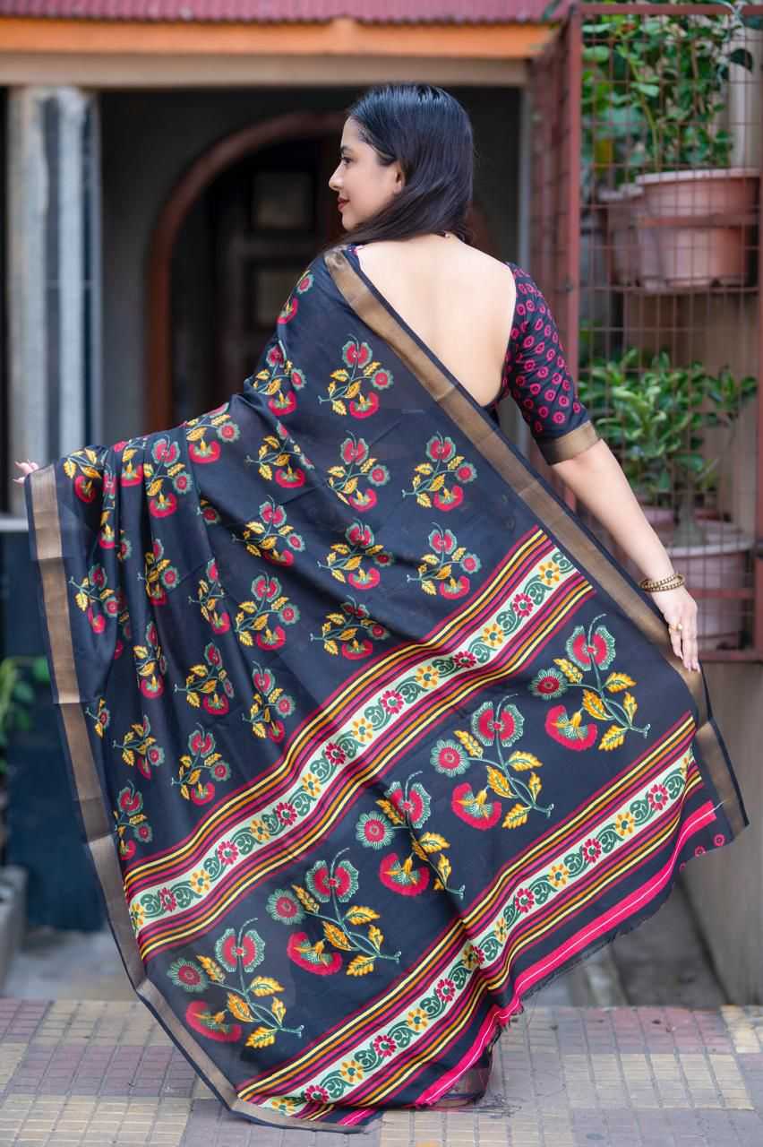 Naarira Soft Cotton Printed Sarees