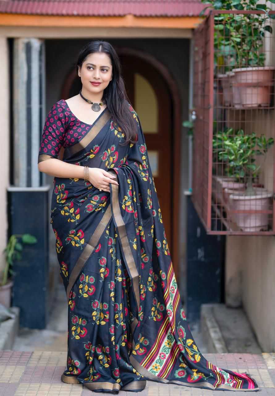 Naarira Soft Cotton Printed Sarees