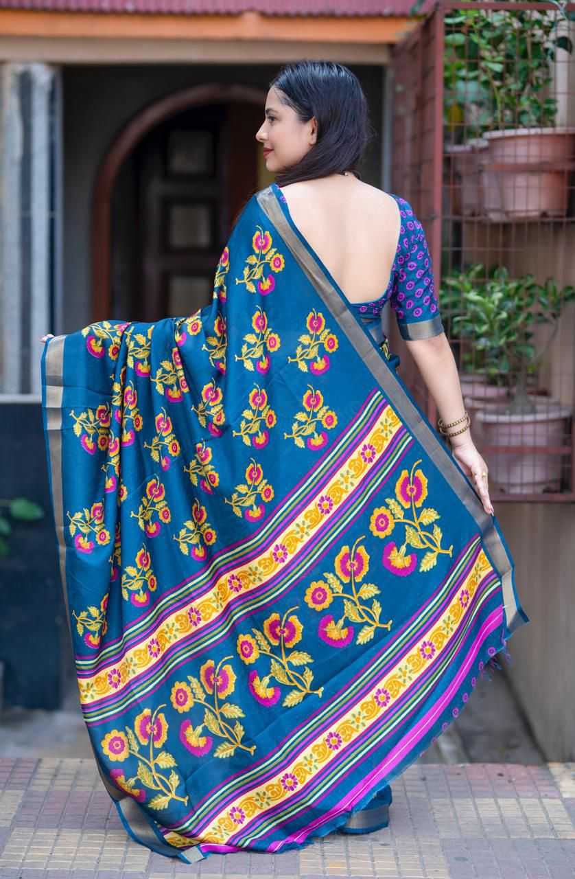 Naarira Soft Cotton Printed Sarees