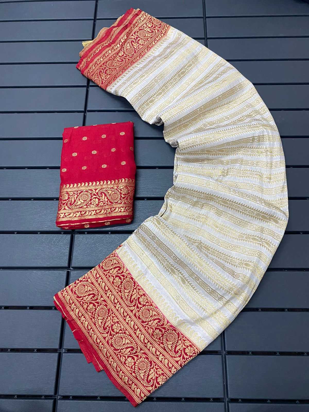 Naarira KESH484 Ishani Khadi Khadi Silk Sarees