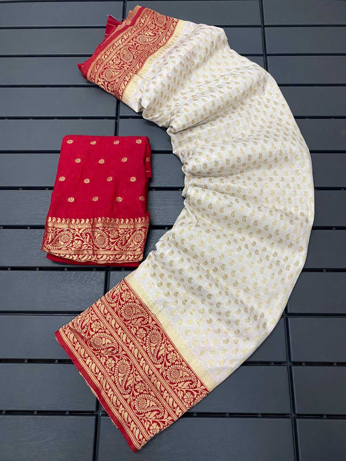Naarira KESH484 Ishani Khadi Khadi Silk Sarees