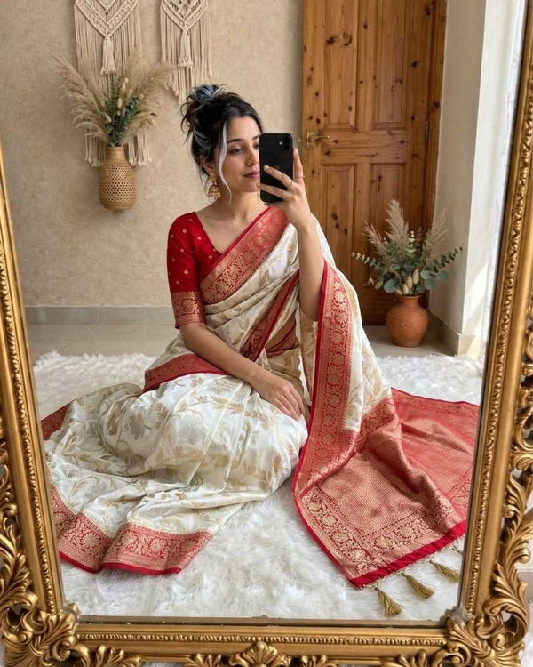 Naarira KESH484 Ishani Khadi Khadi Silk Sarees - alternate view