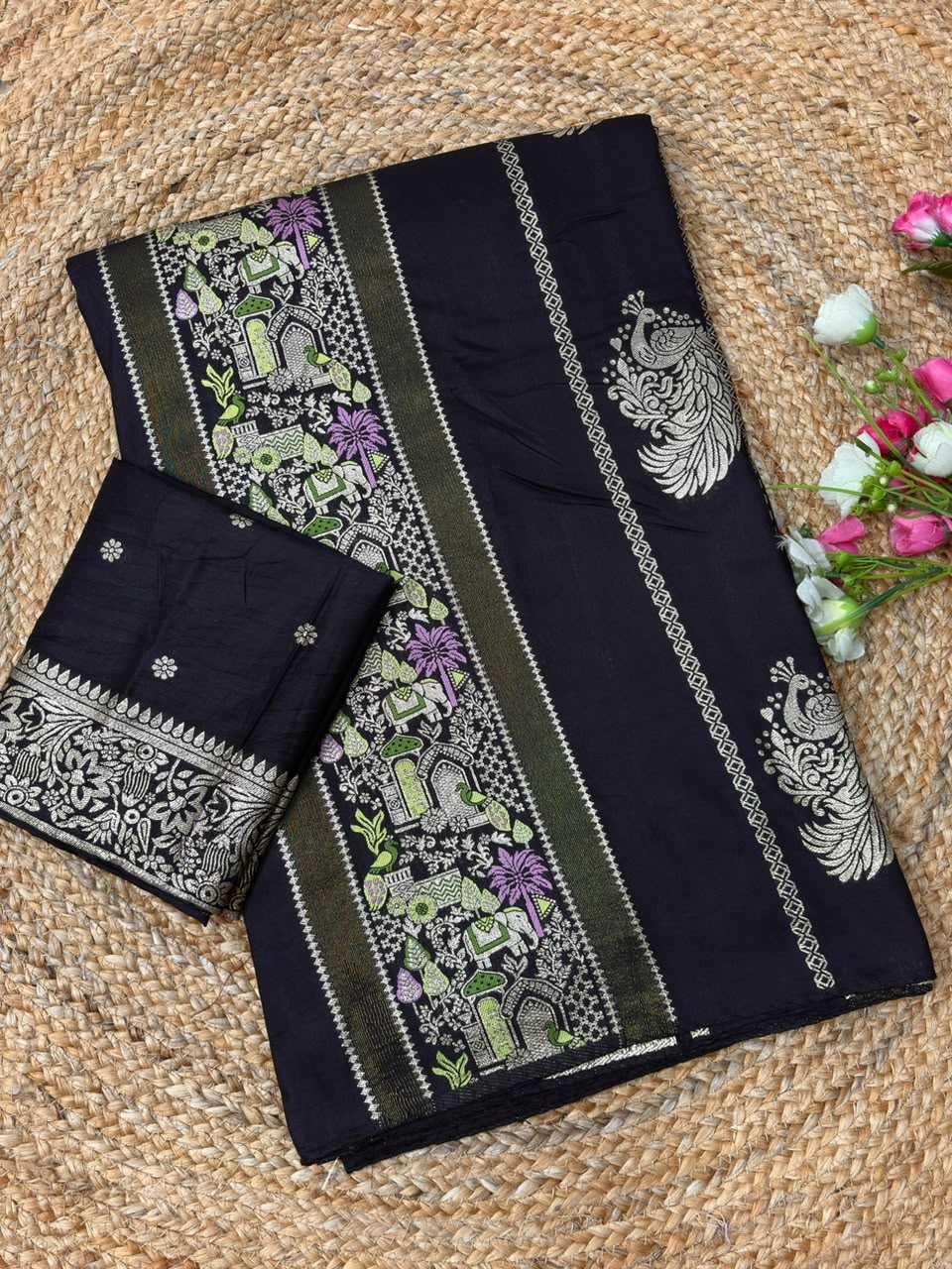 Naarira KESH484 Janhvi Russian Silk Soft Silk Sarees