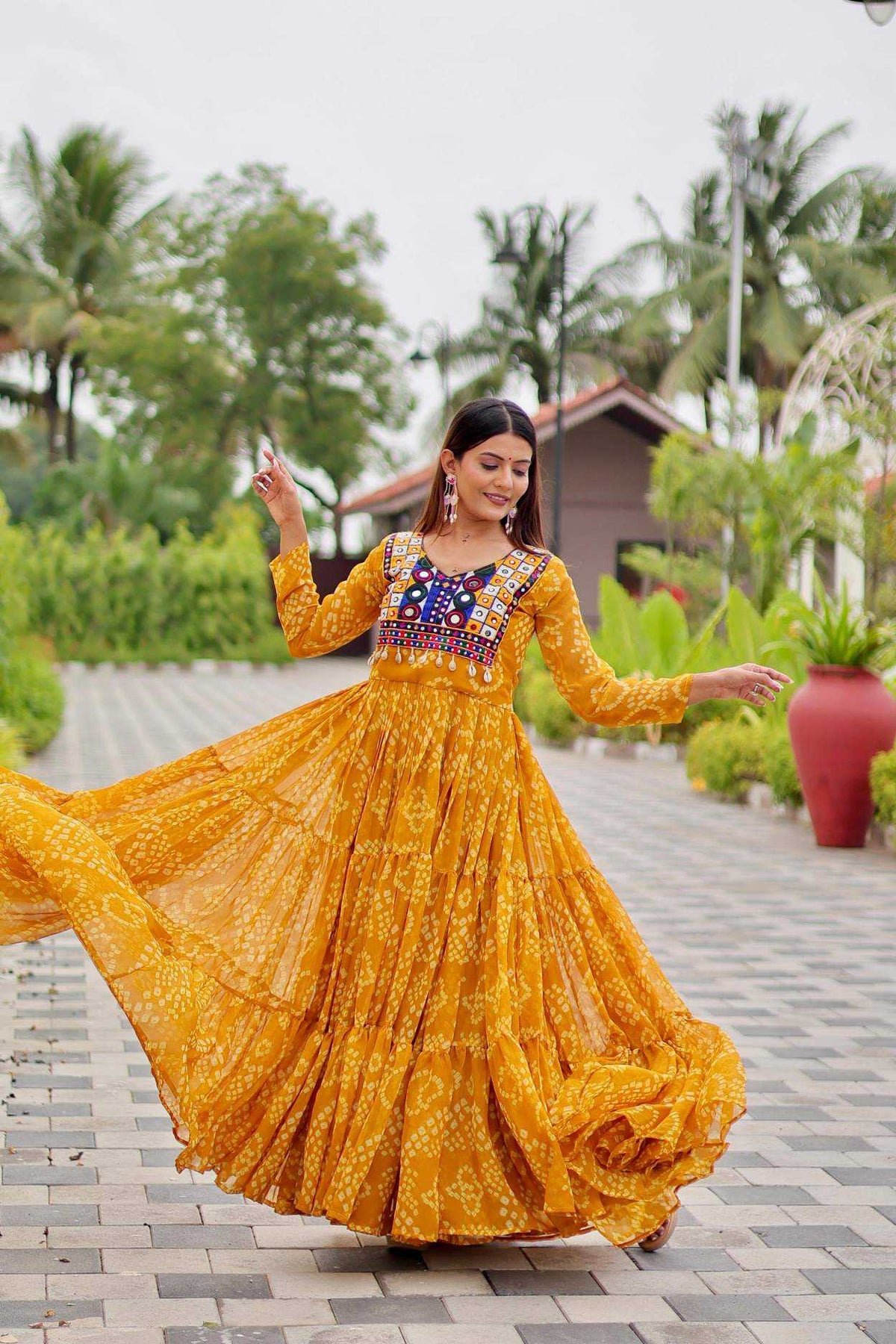 Naarira KESH498 122 Faux Georgette Embroidery Gowns