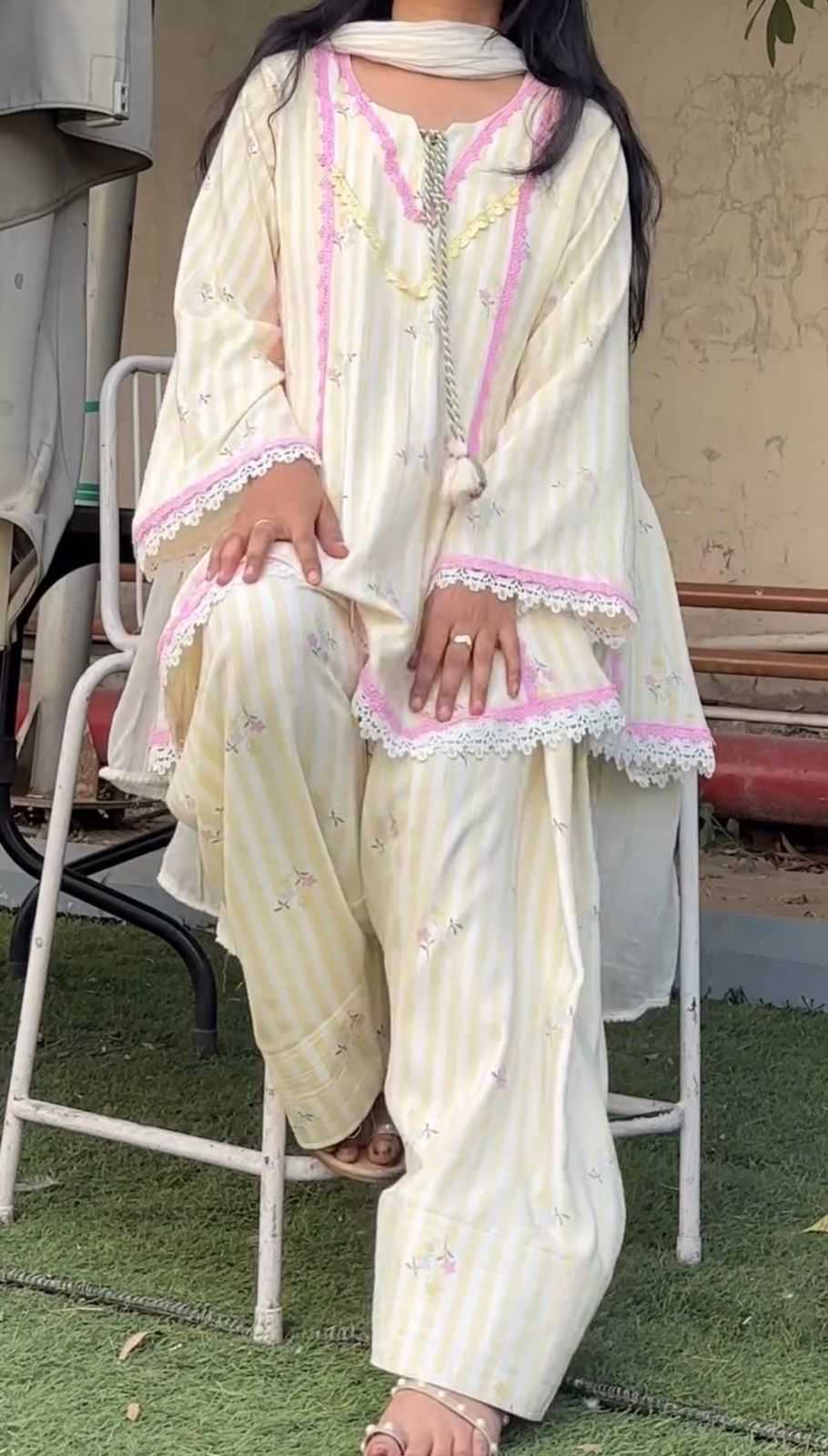 Naarira Crepe Designer Ladies Suit