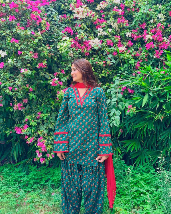 Naarira Crepe Ladies Suits - alternate view