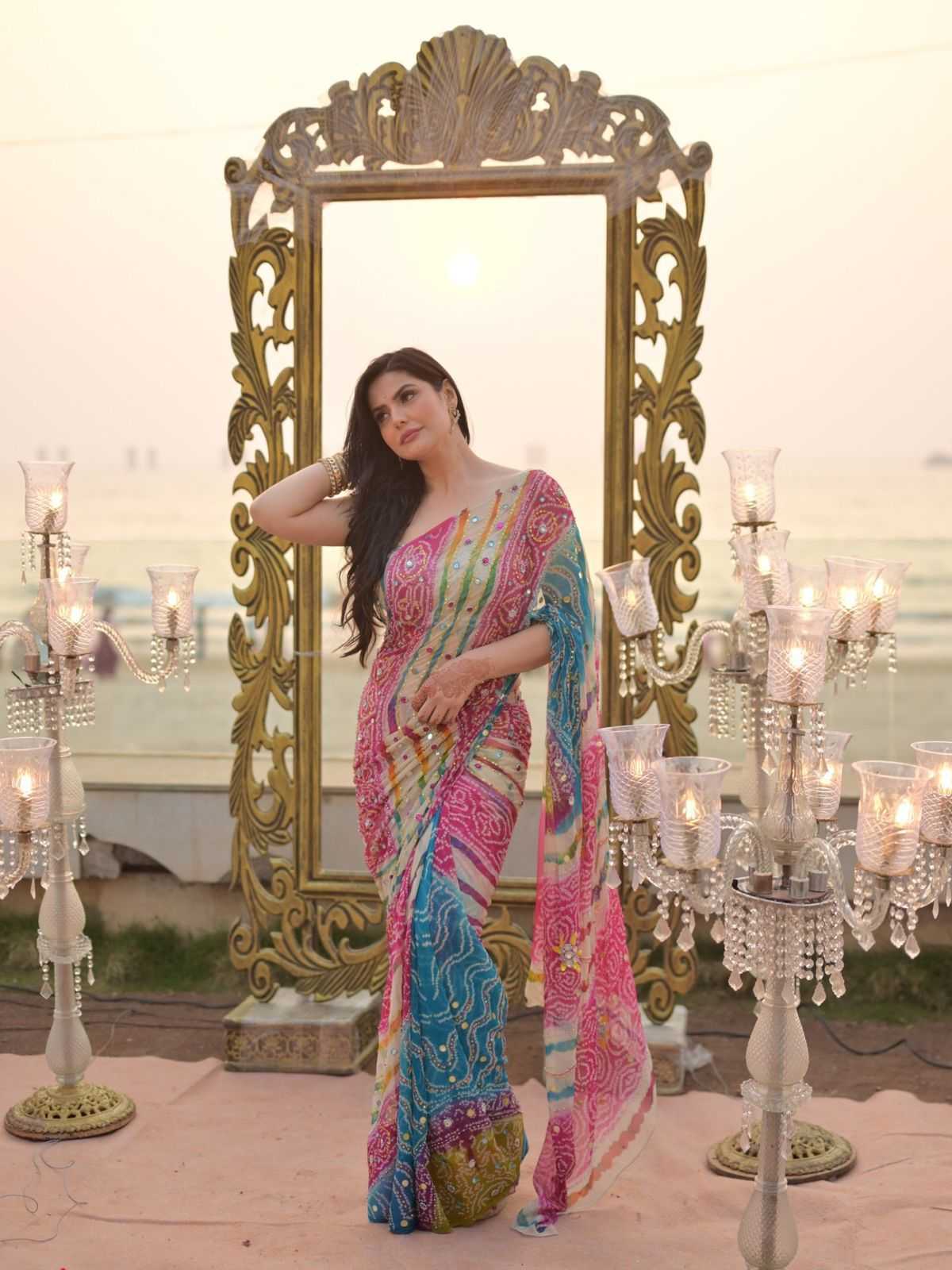 Naarira KESH509 ZAREEN KHAN Tabby Silk Soft Silk Sarees