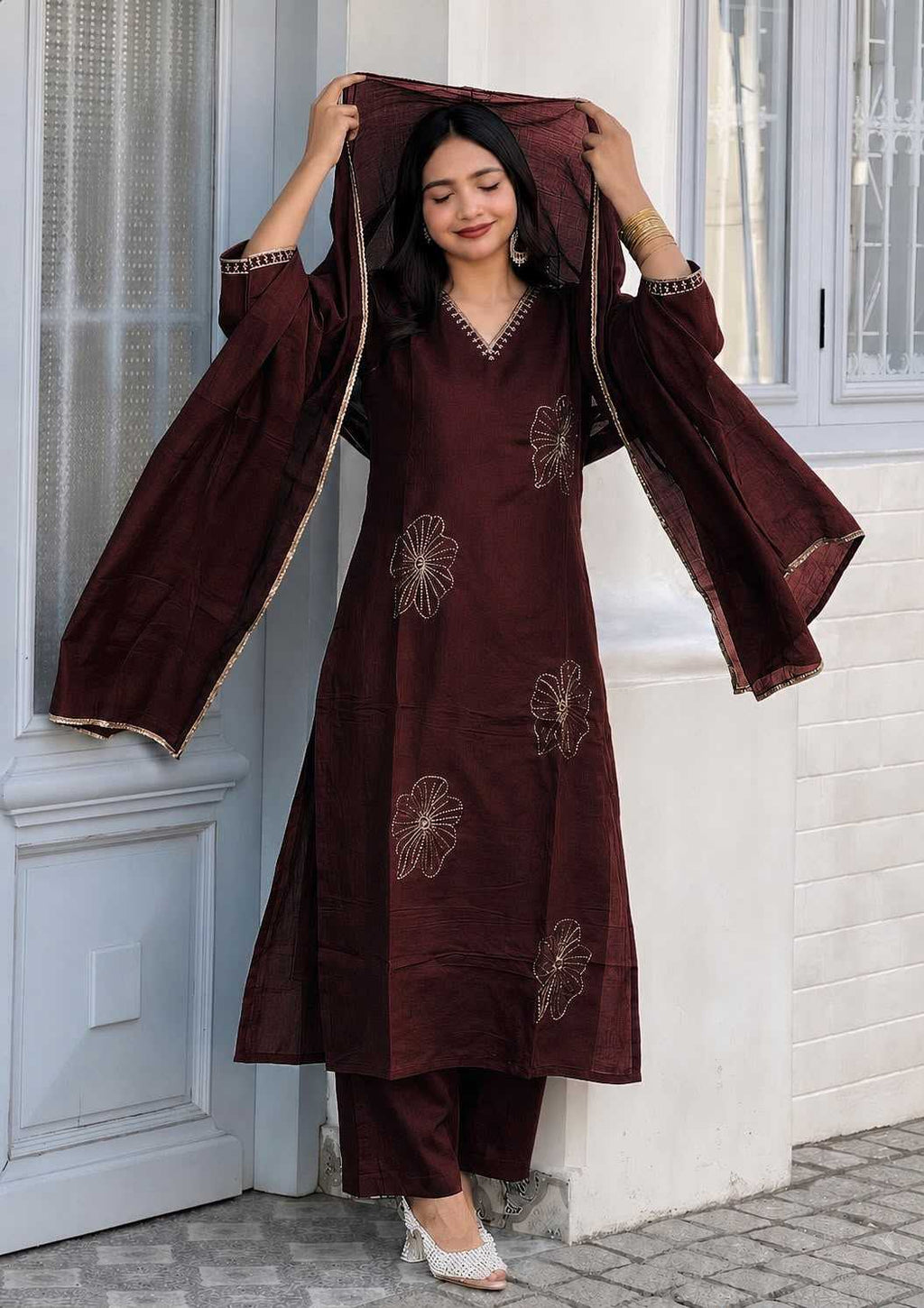 Naarira Heavy Roman Silk Embroidery Suit