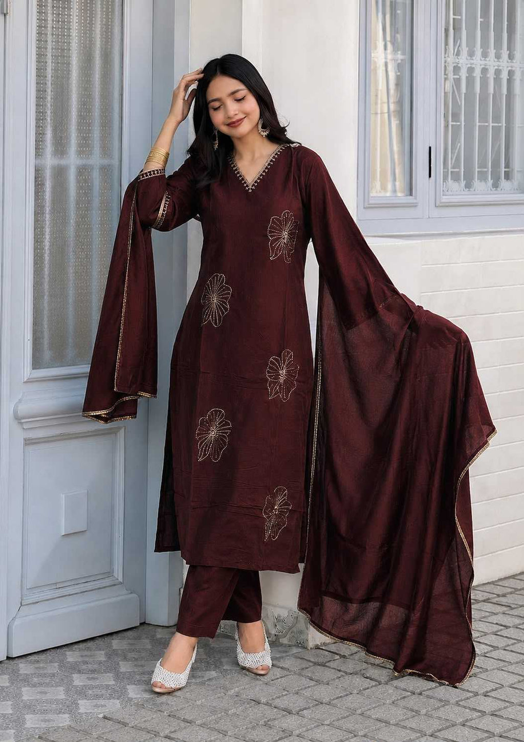 Naarira Heavy Roman Silk Embroidery Suit