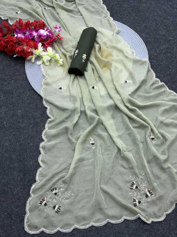 Naarira doll Dola Silk Party Wear Sarees