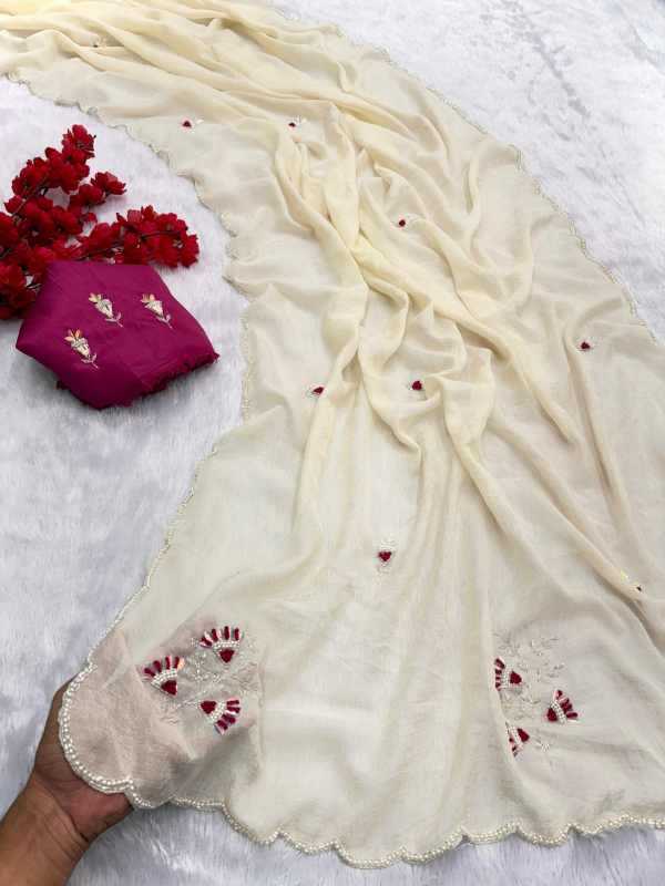 Naarira doll Dola Silk Party Wear Sarees