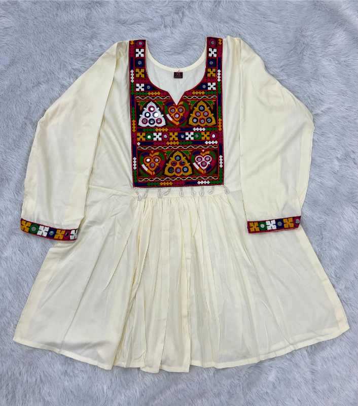 Naarira Gamthi Heavy Rayon Party Wear Kurtis