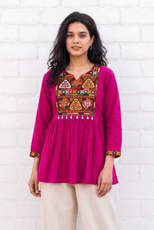 Naarira Gamthi Heavy Rayon Party Wear Kurtis