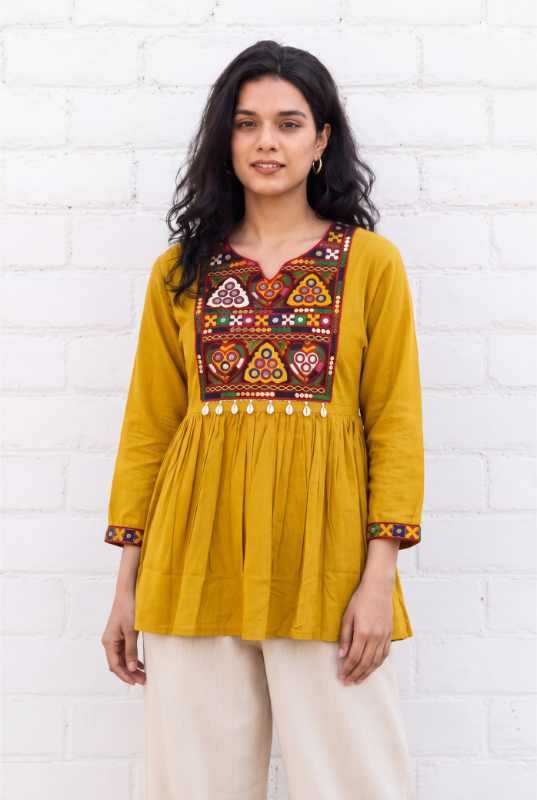 Naarira Gamthi Heavy Rayon Party Wear Kurtis