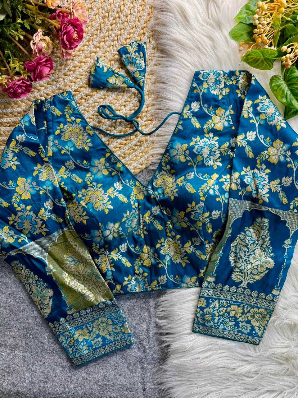 Naarira Soft Silk Silk Blouse