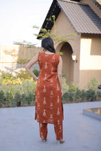 Naarira Cotton earing Print Kurti